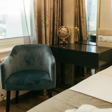 Luxury In Central Park With Amazing View + Private Parking Space * Burgas