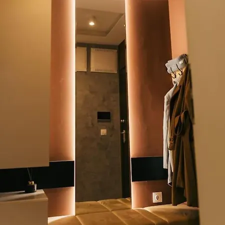 Luxury In Central Park With Amazing View + Private Parking Space * Burgas