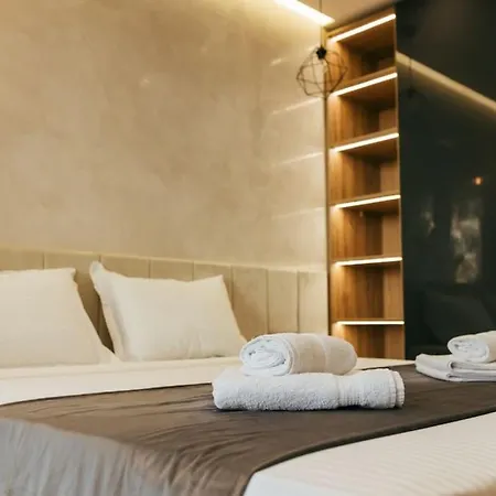 Apartment Luxury In Central Park With Amazing View + Private Parking Space Burgas